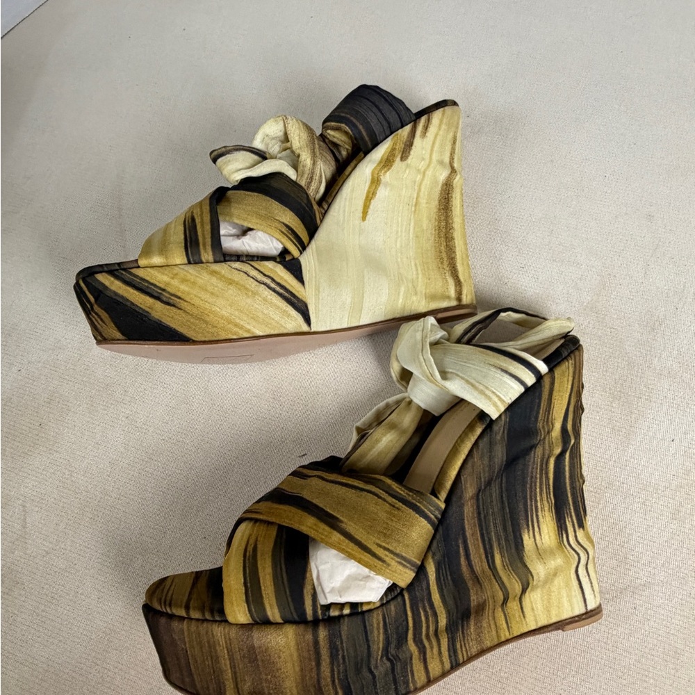 Gianvito Rossi Corsica Wedge Sandals Size 40 Made In Italy NIB